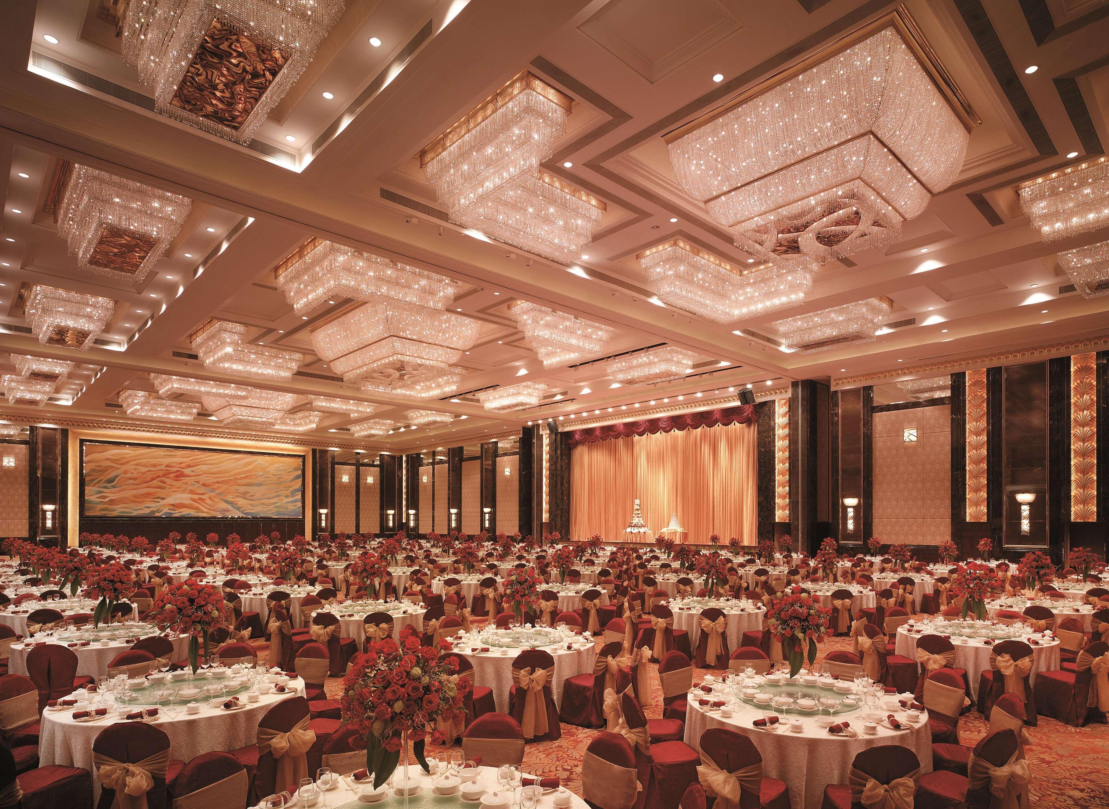 Shangri-La Guangzhou-3 Minutes By Walking To Canton Fair Complex Екстериор снимка