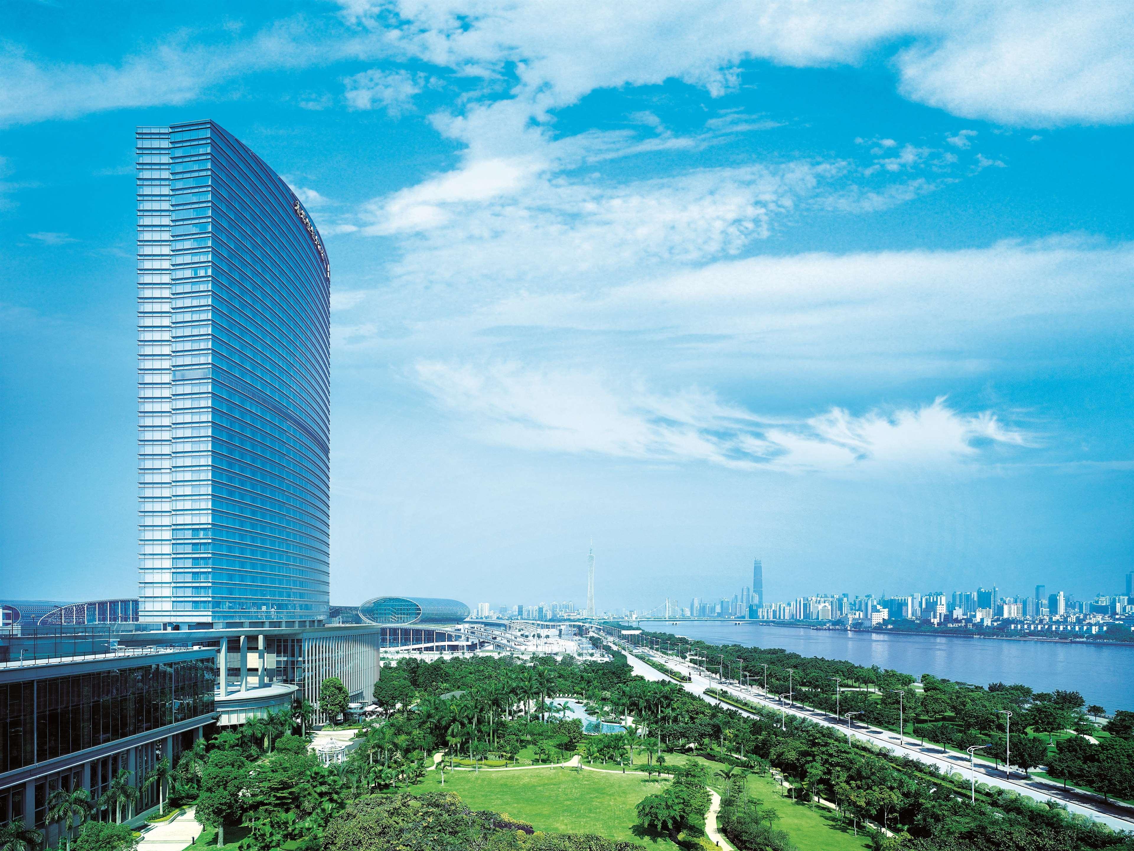 Shangri-La Guangzhou-3 Minutes By Walking To Canton Fair Complex Екстериор снимка